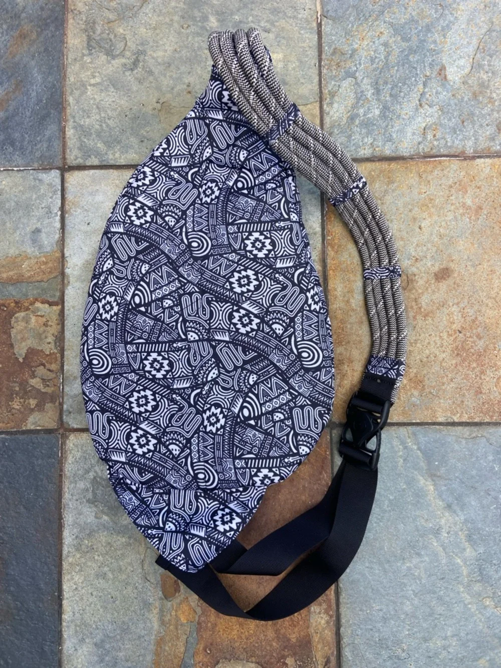Kavu Backpack Sling Back Black‎ White Abstract